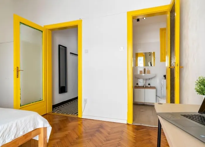 아파트 Quiet And Classic With Cismigiu Park View